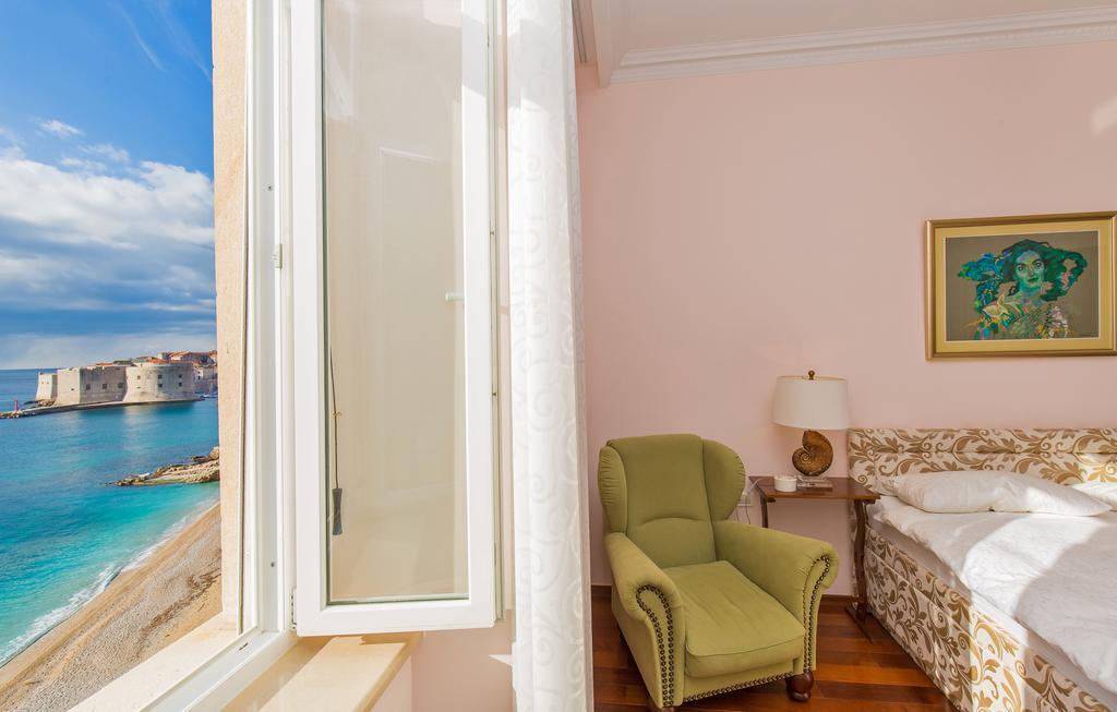Luxury Seafront Apartment Banje Дубровник Екстериор снимка