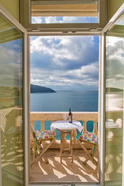 Luxury Seafront Apartment Banje Дубровник Екстериор снимка