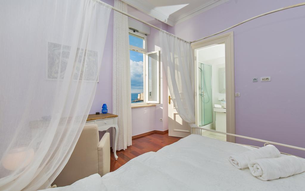 Luxury Seafront Apartment Banje Дубровник Екстериор снимка